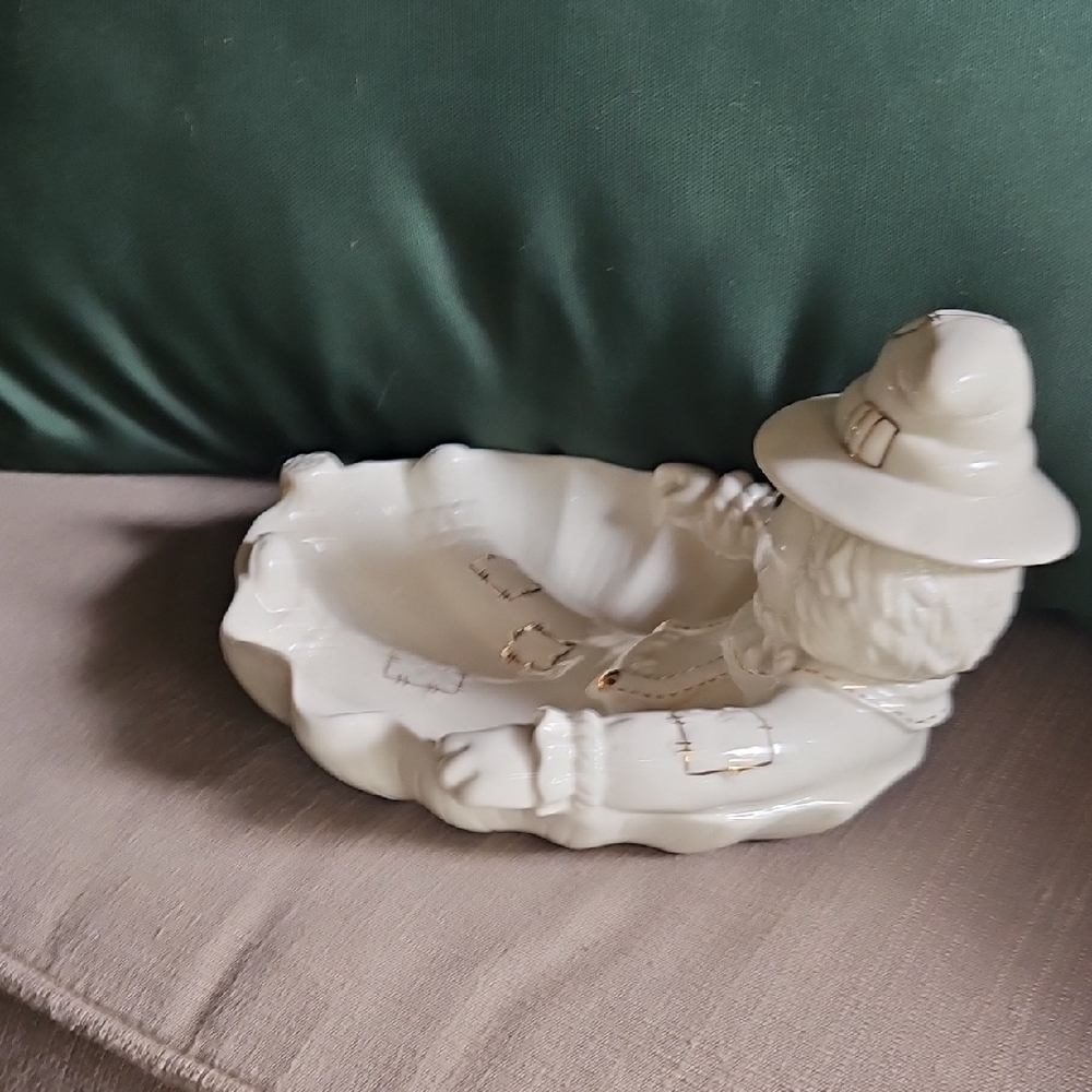 Lenox White and gold Scarecrow Candy Dish - Picture 7 of 9